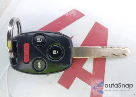 2010 Honda Accord 2.4 Lx из США, поврежденный, VIN 1HGCP2F37AA188423